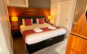 Court Residence Aparthotel